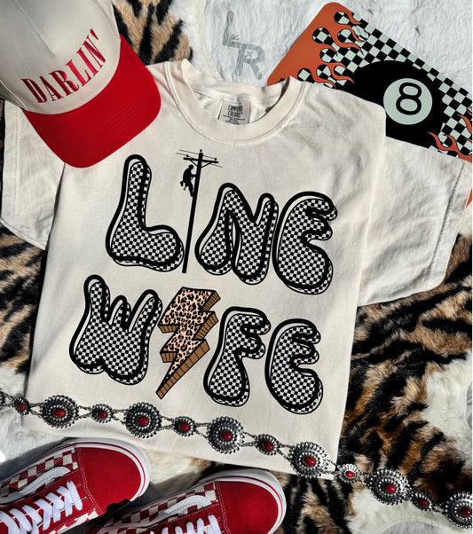 Checkered Linewife