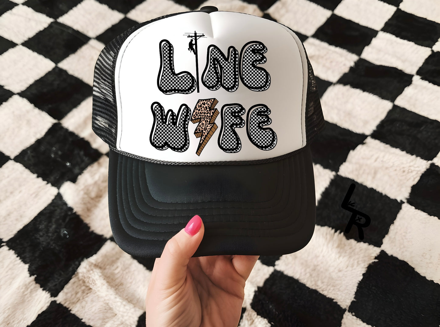 CHECKERED LINEWIFE TRUCKER HAT